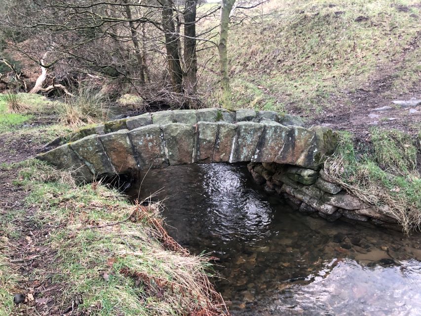 Stone bridge over Harrop Brook